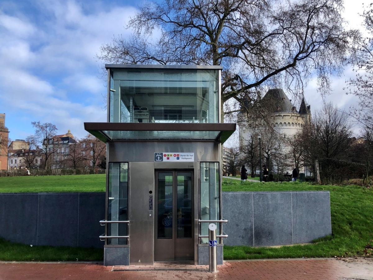 Lift halte Hallepoort 2